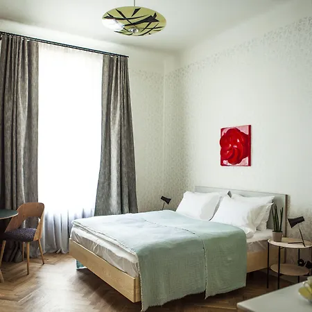 Szálloda The Emerald